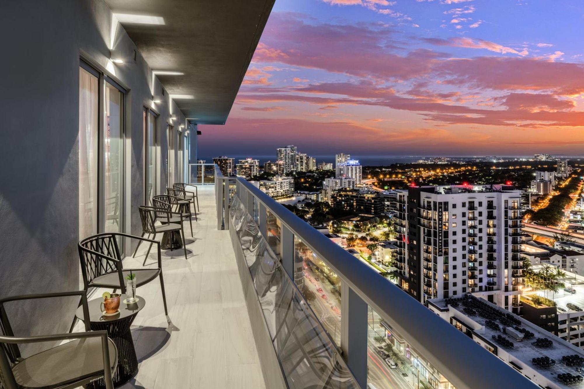 Atwell Suites Miami Brickell By Ihg Exterior foto